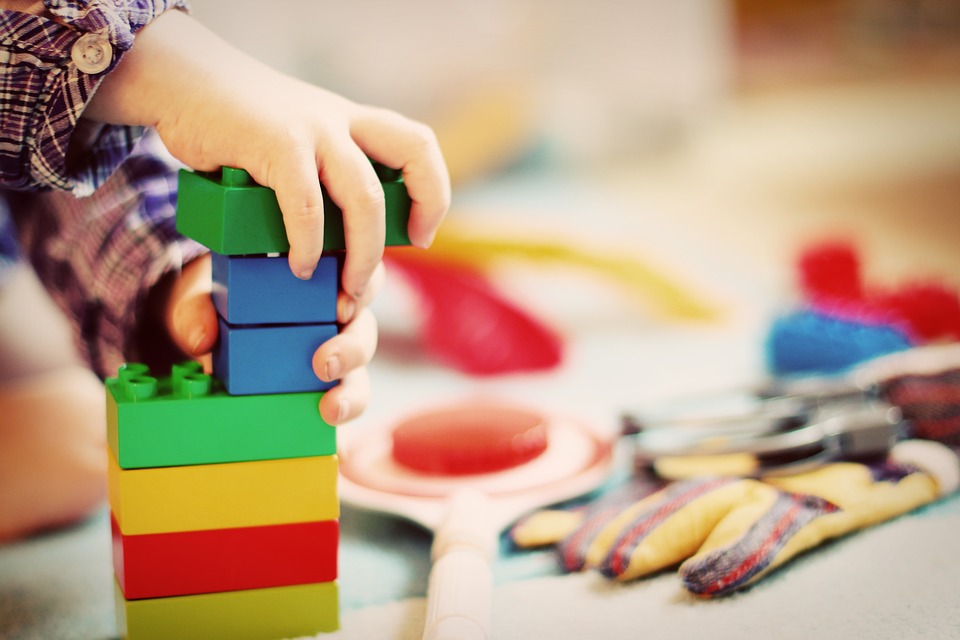 Apúntate al nuevo curso de voluntariado de ABD en Madrid, sobre acompañamiento a la primera infancia