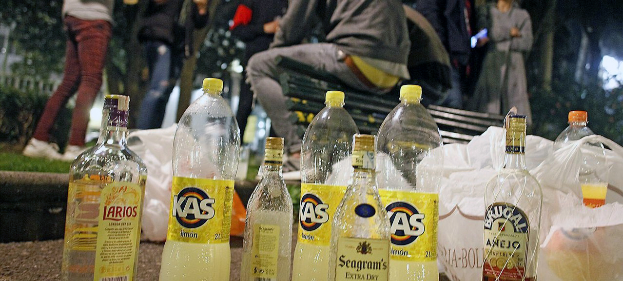 Acción Botellón busca voluntarios y voluntarias en Madrid