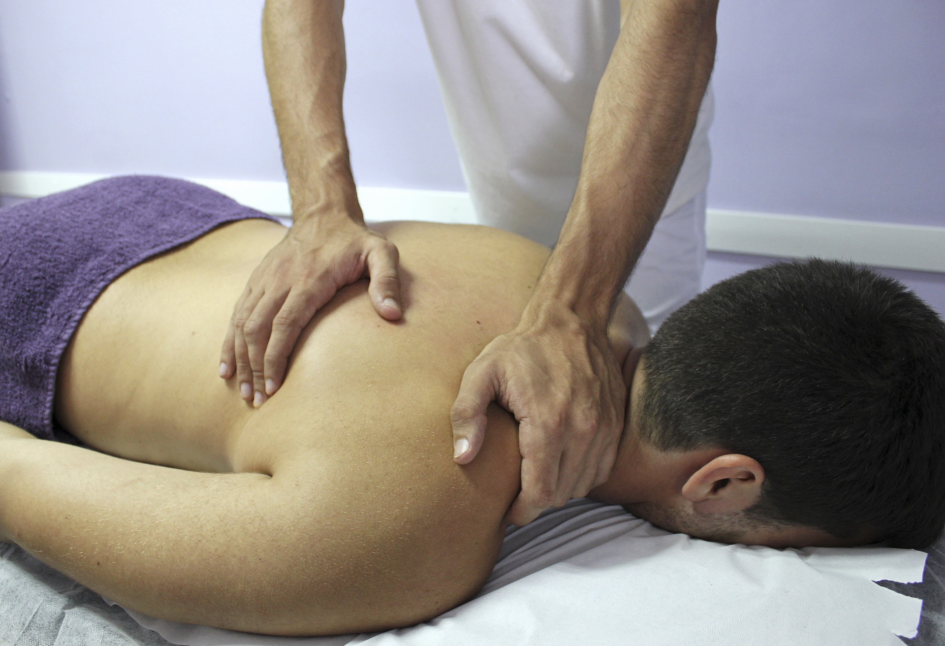 Les persones ateses per ABD podran gaudir d’un tractament d’osteopatia gratuït gràcies a l’ampliació del conveni de col·laboració amb la FOB