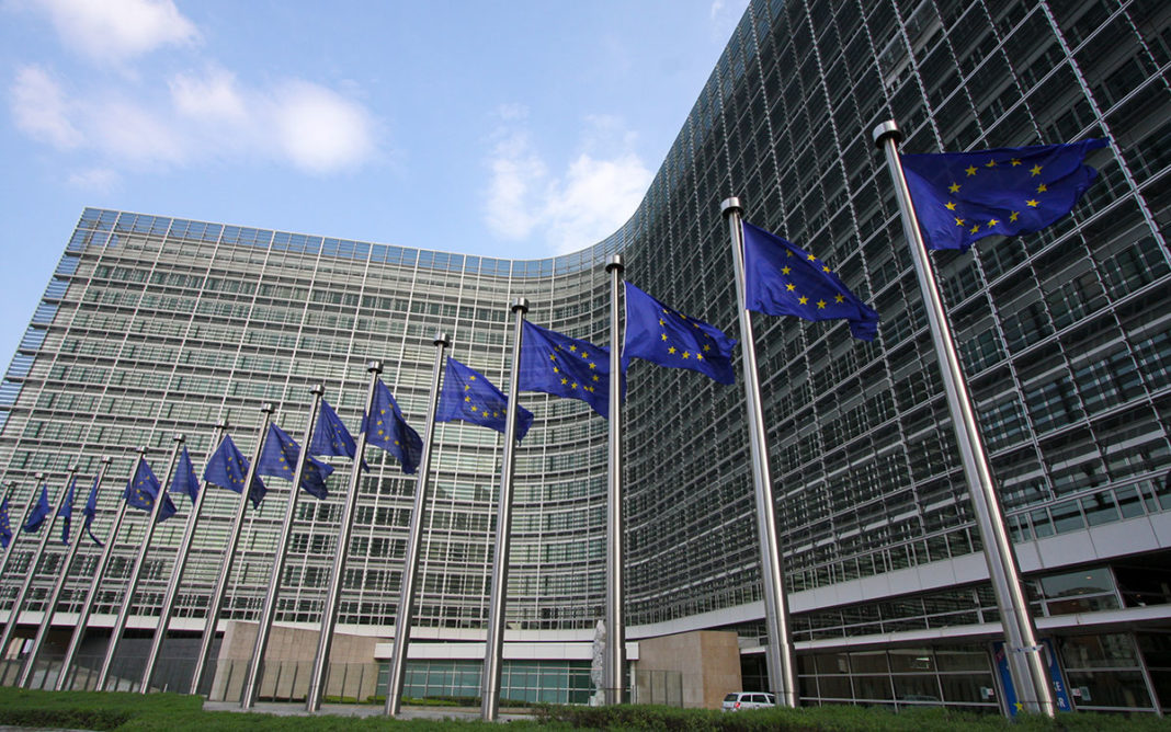 La política europea de drogas está en tus manos
